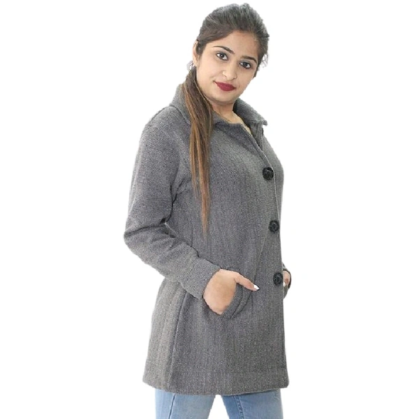 Matelco Women's Sweaters - L