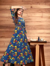 Woman's Multicolor Crepe 3/4 Flared Sleeve Floor Length Anarkali Gown - L