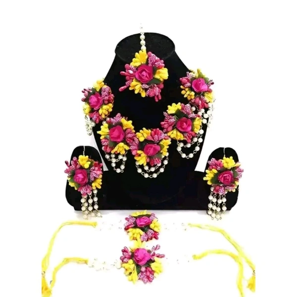 Traditional Pink Flower Jewellery Set For Women - Pink