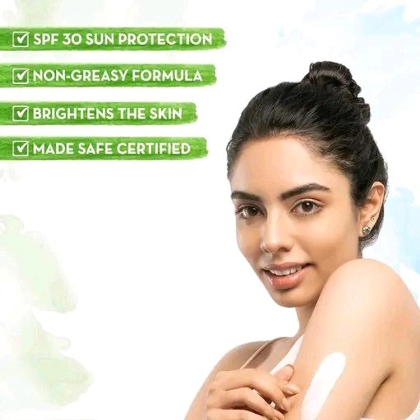 Mamaearth Ubtan Sunscreen Body Lotion SPF 30 with Turmeric & Saffron for Glowing Skin – 300 ml