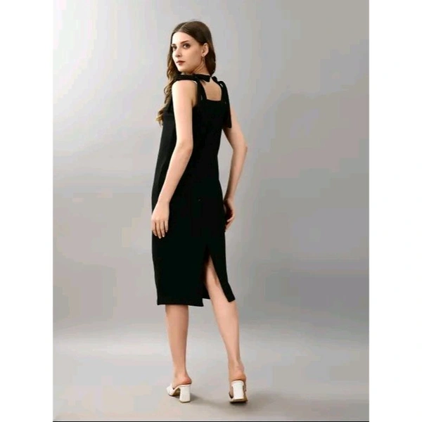 Attire Empire Women Solid Squared Neck Tie-Up Shoulder Straps Bodycon Midi Dress - Black, M