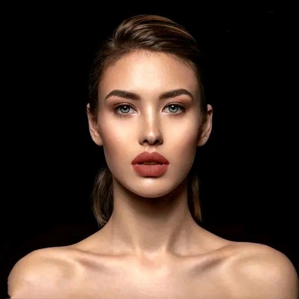 BB LOOKS BEAUTY Matte Me Long Lasting Waterproof Non Transfer Liquid Matte Lipstick - Nude