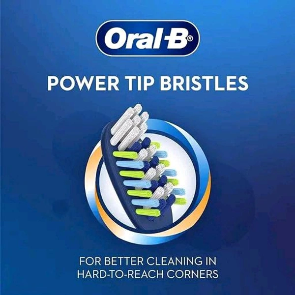 Oral-B Criss Cross - Family pack of 4 toothbrushes – Soft