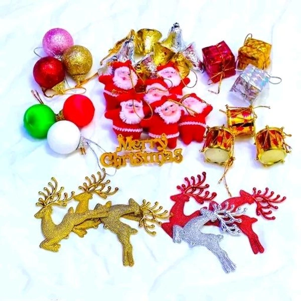 Pack of 35 Pcs Christmas Tree Decorations Ornaments - Red