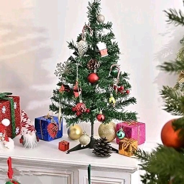 Royal Christmas Decorations - Green