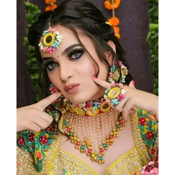 Crazy Trends Mirror Multicolour Flower Jewellery Shine, For Haldi& Mehandi Function
