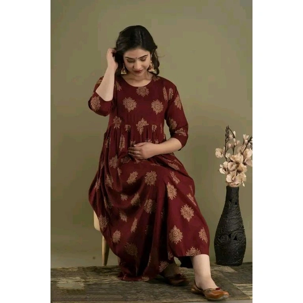 Women's stylish maternity kurti - Maroon, XL