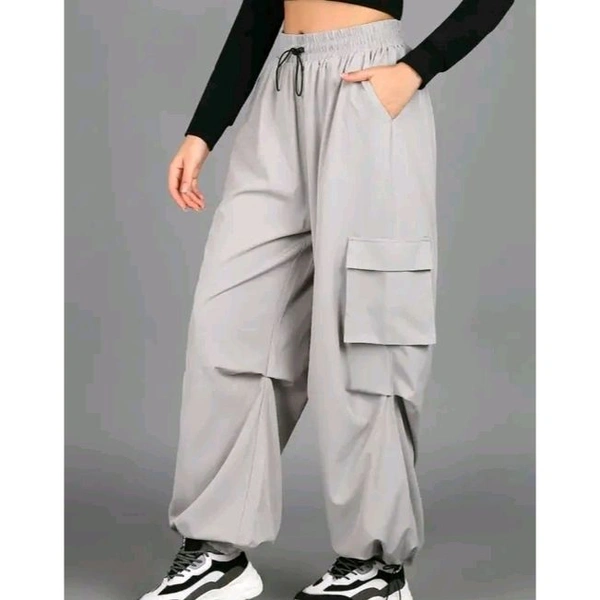 New Trendy Parachute pent - Light Gray, M