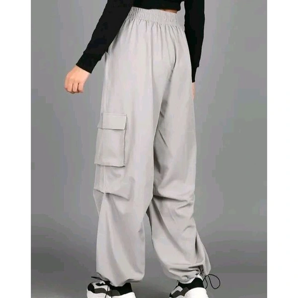 New Trendy Parachute pent - Light Gray, M
