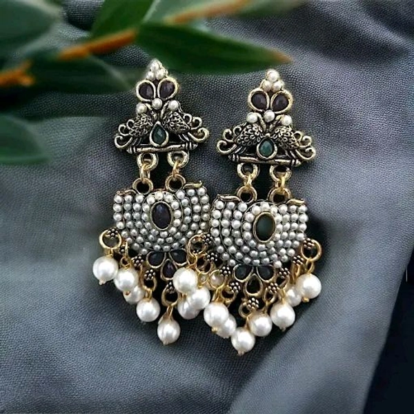 Unique Trendy earrings studs , white earring's ,women's earring's || Fashionable Earrings for Women#fastive earring's #fancy earring's #latest earring's 
