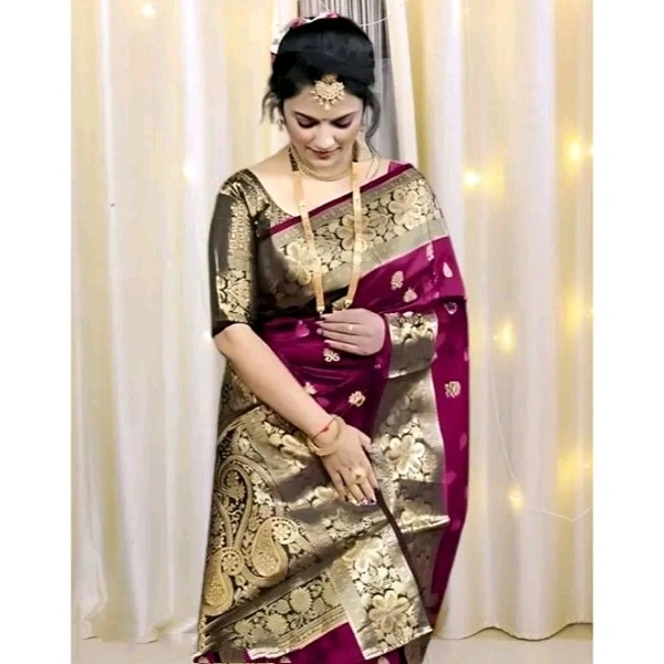 Women's Kanjivaram Soft Banarasi Silk Saree With Blouse Piece Wine - Maroon