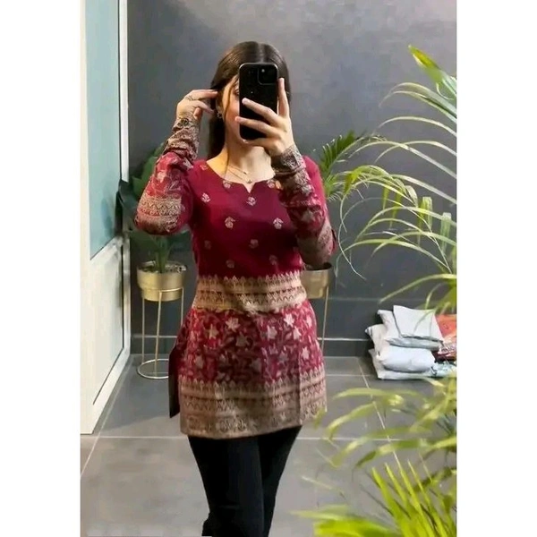 Women's rayon printed short kurti - Maroon, XXL