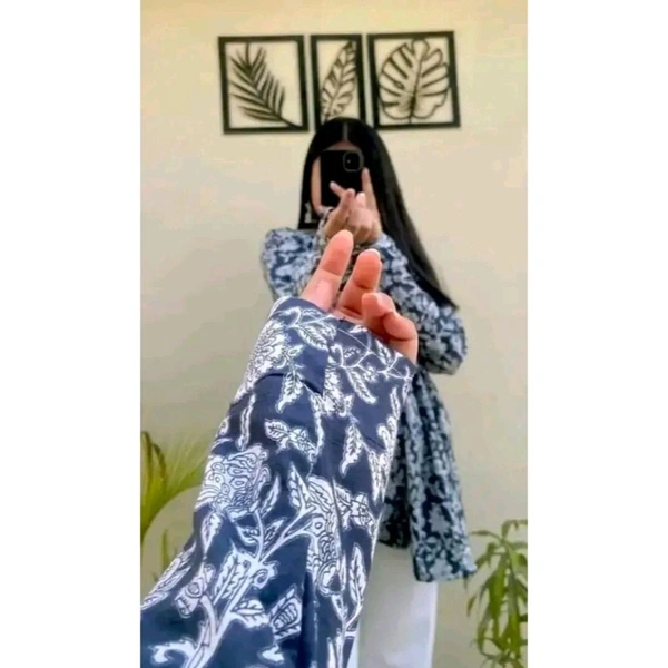 V-Neck Top New Stylish Indigo Blue - Blue, XXL