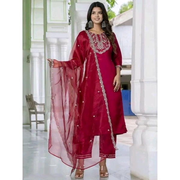 Embroidered Kurta With Dupatta And pent Set - Maroon, XL