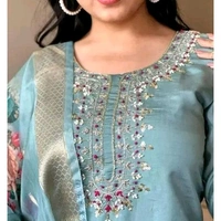 Fancy Reyon Slub Kurta Set With Dupatta - XS