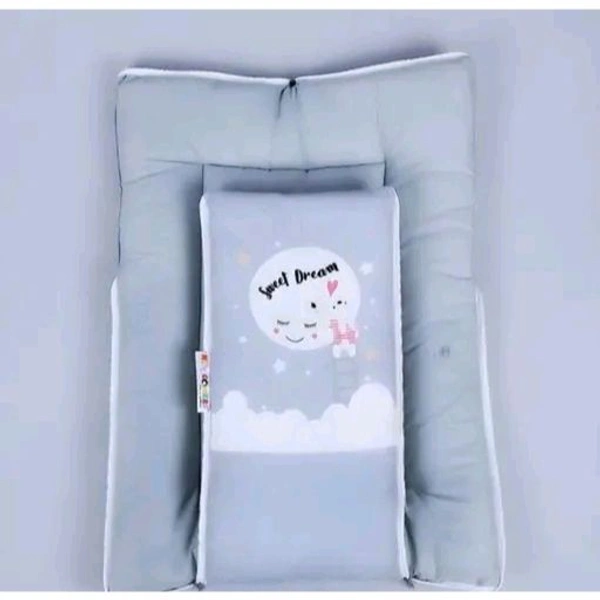 Cute Cloud Print Newborn Baby Nest