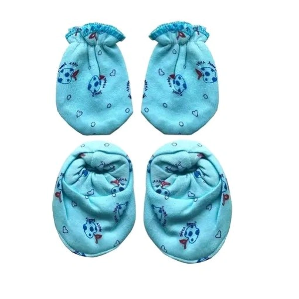 Baby Boys and Baby Girl Mittens and Booties Combo, 4 Pair Of Hand Mittens (Gloves) and 4 Pairs Of Leg Booties (Socks), Pure Hosiery Soft Skin Friendly Fabric, 0 to 3 Months