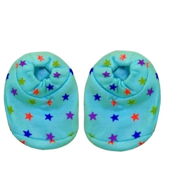 Baby Boys and Baby Girl Mittens and Booties Combo, 4 Pair Of Hand Mittens (Gloves) and 4 Pairs Of Leg Booties (Socks), Pure Hosiery Soft Skin Friendly Fabric, 0 to 3 Months