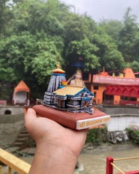 Kedarwaas Kedarnath Temple Mini Size PCENF5308 Attractive Home Temple PCENF5308 *Material: WoodPattern: TraditionalProduct Breadth: 10 cmProduct Height: 13 cmProduct Length: 16 cmNet Quantity (N): 1Dispatch: 1 Day*Proof of Safe Delivery! Click to know on Safety Standards of Delivery Partners- https://ltl.sh/y_nZrAV3 - Medium