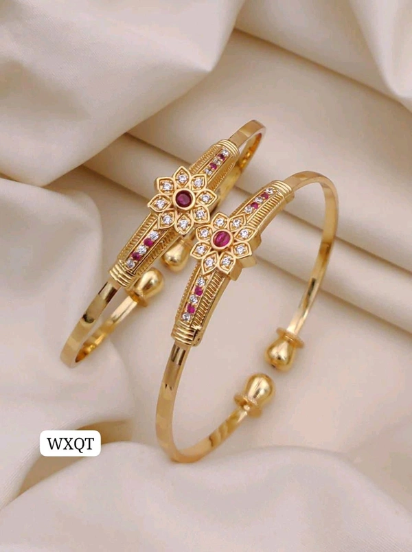 Kanaf ๐ KANAF Folding Beautiful AD Diamond-Studded Kadli | Gold-Plated Floral Design Kada for Women & Girls