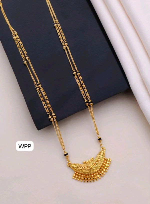 Kanaf ✨ KANAF 18" Short Marathi Mangalsutra (Sort Marathi Ms Dokiyu) | Traditional Gold Forming Black Beads Chain with Designer Half-Moon Pendant ✨