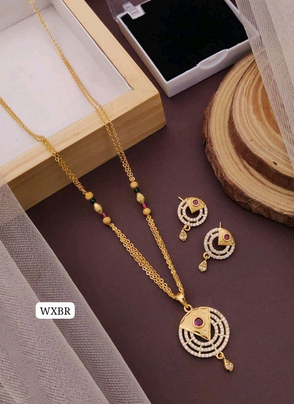 Kanaf 💫 KANAF Fancy AD Forming Pendant Tops Set | 3-Line Fancy Satari CNC Chain 18” | Micro Gold Plating | Daily Wear