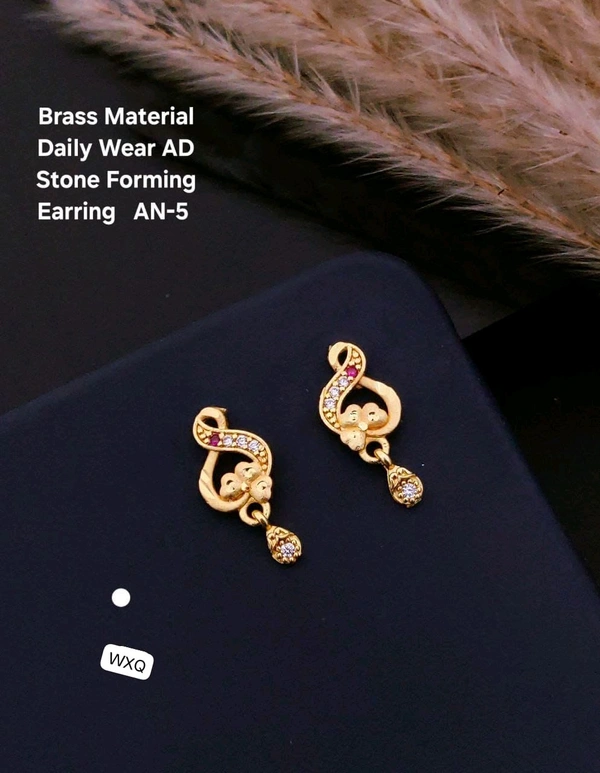 Kanaf Earrings 