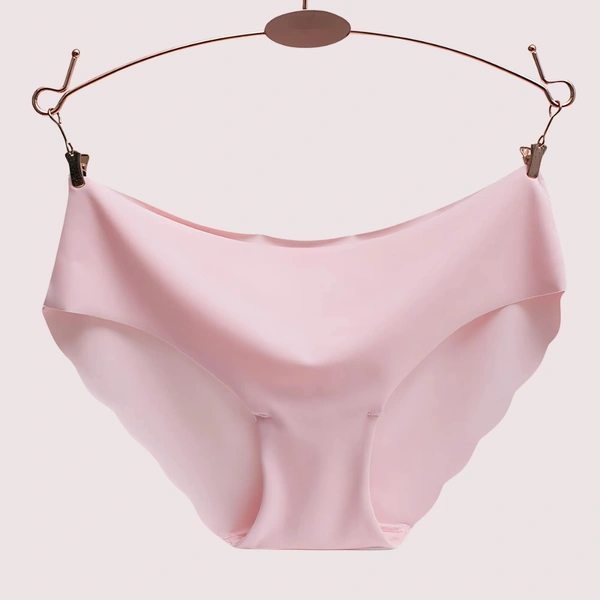 InnerFeel 4-Pack Seamless Hipster Panties