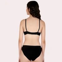 InnerFeel French Daina Essential Black: 2 Bras and 2 Panties Combo Set - 32 A