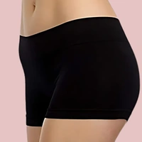 InnerFeel Snug & Stunning – Bandeau Bra and Boyshort Set