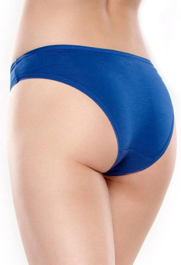 InnerFeel Westren Beauty Plus Size Elastic Waist Panties 3-Pack+ 1 Free Bra - 3XL, Assorted, 38