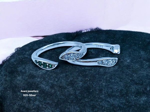 Avani Jewellers Silver Fancy Stone Bichiya - 3.11