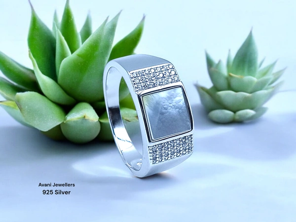 Avani Jewellers Silver Gents Fancy Rings - 5.83, 25