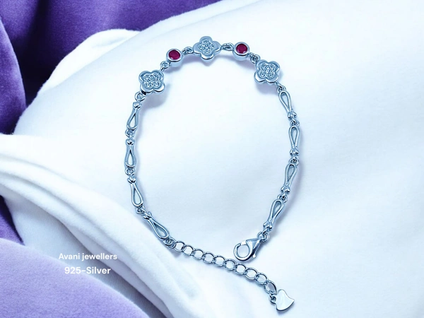 Avani Jewellers Silver Ladies Fancy Bracelet - 6.92, 7.5 INCH