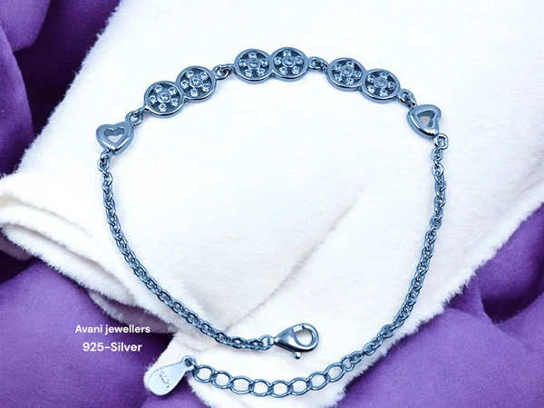 Avani Jewellers Silver Ladies Fancy Bracelet - 4.73, 7.5 INCH