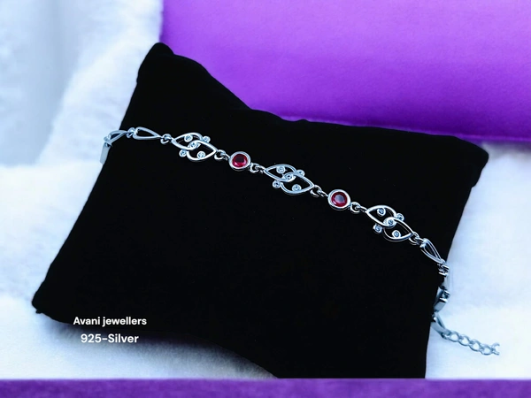 Avani Jewellers Silver Ladies Fancy Bracelet - 6.59, 7.5 INCH