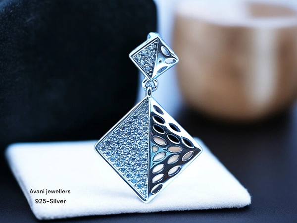 Avani Jewellers Silver Italian Fancy Pendant Set - 3.36
