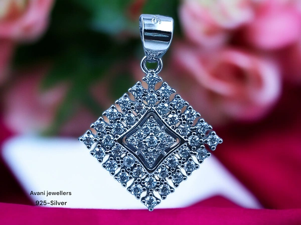 Avani Jewellers Silver Italian Fancy Pendant Set - 3.83