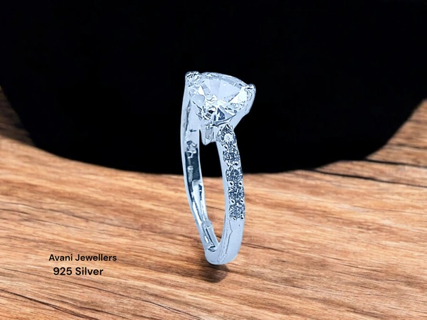 Avani Jewellers Silver Ladies Fancy Ring - 1.72, Adjustable