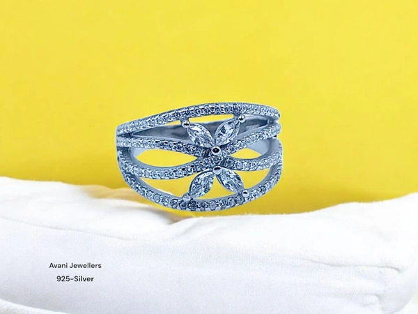 Avani Jewellers Silver Ladies Fancy Ring - 3.88, 12