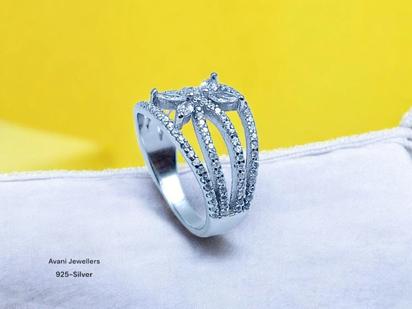 Avani Jewellers Silver Ladies Fancy Ring - 3.88, 12