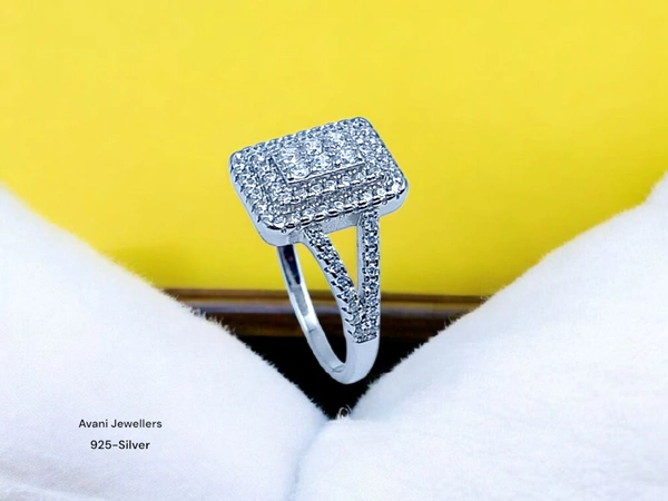 Avani Jewellers Silver Ladies Fancy Ring - 2.88, 12.5