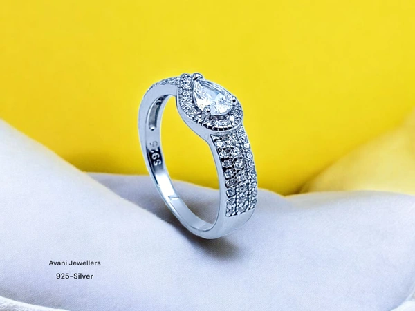 Avani Jewellers Silver Ladies Fancy Ring - 2.3, 12