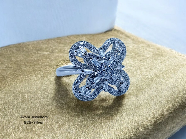 Avani Jewellers Silver Ladies Fancy Ring - 4.92, 18