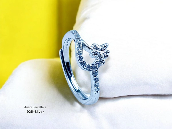 Avani Jewellers Silver Ladies Fancy Ring - 1.9, Adjustable