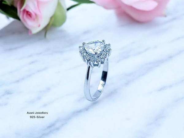 Avani Jewellers Silver Ladies Fancy Ring - 2.86, 15