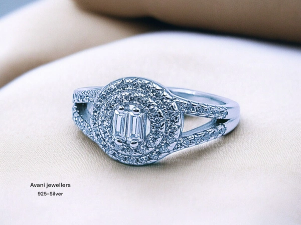 Avani Jewellers Silver Ladies Fancy Ring - 2.86, 9