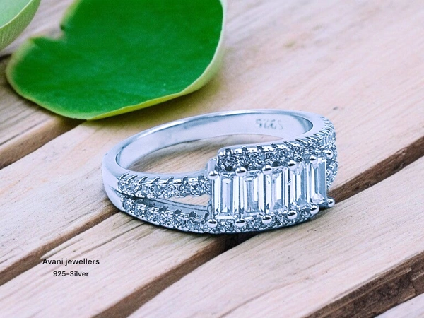 Avani Jewellers Silver Ladies Fancy Ring - 3.34, 17