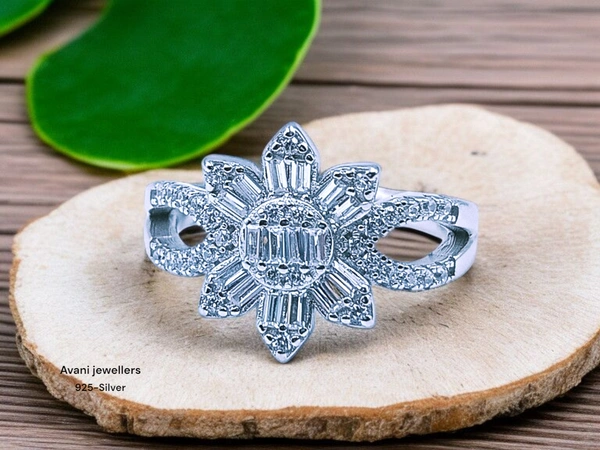 Avani Jewellers Silver Ladies Fancy Ring - 3.26, 11