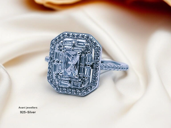 Avani Jewellers Silver Ladies Fancy Ring - 4.12, 17